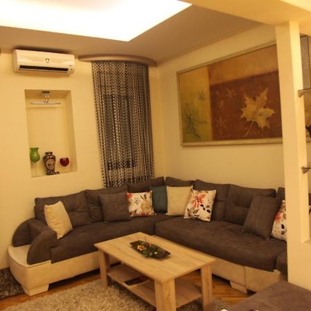 Apartment No 5 Priştine Dış mekan fotoğraf