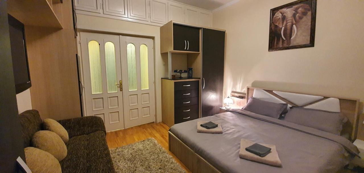 Apartment No 5 Priştine Dış mekan fotoğraf